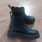 Leuke nieuwe enkellaarsjes/chelseaboots maat 39, Zwart, Lage of Enkellaarzen, Nieuw, Ophalen of Verzenden