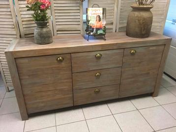 Schitterend Flatscreen TV meubel beschikbaar voor biedingen