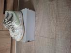 air force 1, Ophalen, Gedragen