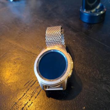 Goud Samsung Galaxy Watch horloge Smartwatch sporthorloge  beschikbaar voor biedingen