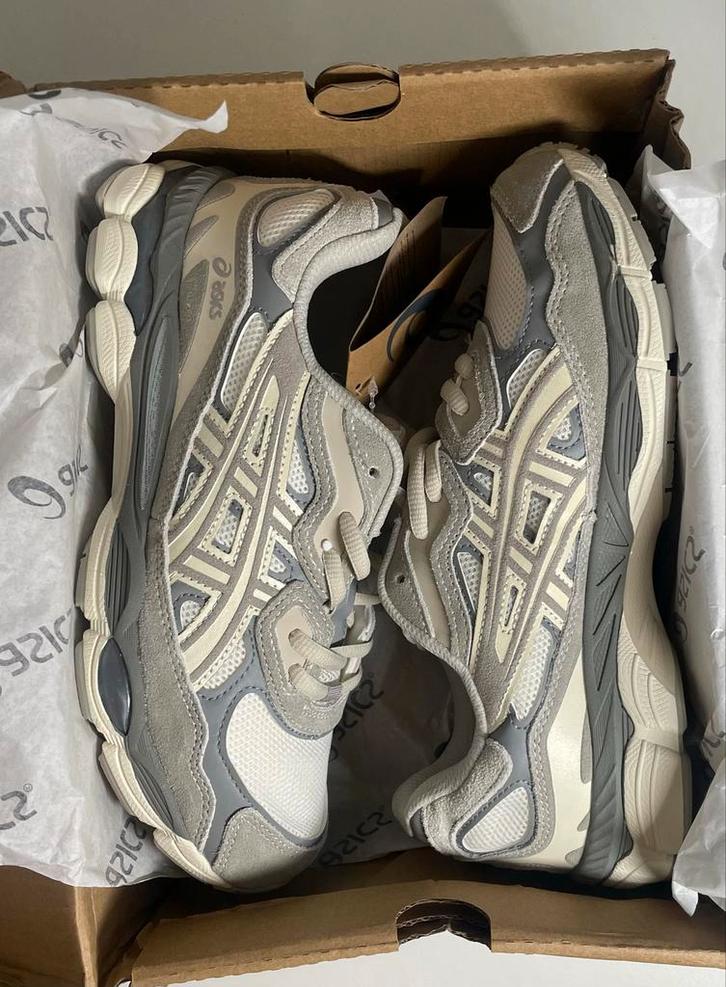 ASICS GEL-NYC Oyster Grey Nieuw in Doos! With box Etikett, Kleding | Dames, Schoenen, Nieuw, Sneakers of Gympen, Grijs, Verzenden