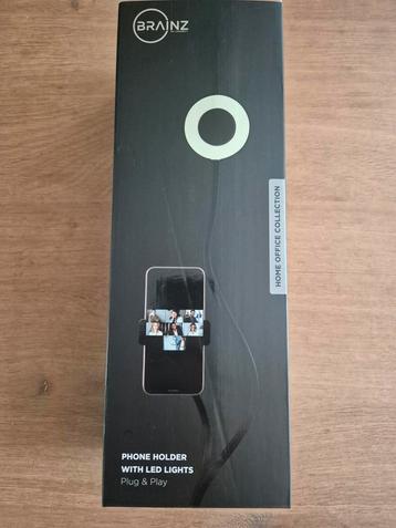 Brainz Telefoonhouder met LED Licht - Nieuw in Doos beschikbaar voor biedingen