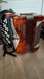 Knop accordeon Weltmeister klein model prima staat, Muziek en Instrumenten, Accordeons, Ophalen, Gebruikt, Overige merken, Met koffer