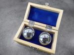 houten kistje met 2 ballen, Huis en Inrichting, Ophalen