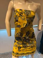 Fuzzi strapless jurk maat m, Kleding | Dames, Jurken, Maat 38/40 (M), ., Geel, Ophalen of Verzenden