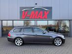 BMW 325i Touring AUT Xenon Panorama Navi Prof ½Leder Cruise, Achterwielaandrijving, Gebruikt, 2497 cc, Leder en Stof