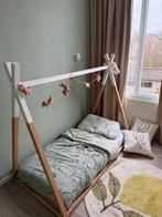 Tipi bed, Kinderen en Baby's, Kinderkamer | Bedden, Ophalen, 70 tot 85 cm, 140 tot 160 cm, Zo goed als nieuw