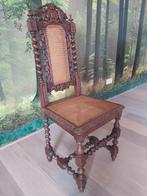 Antieke houtsnijwerk stoel, Antiek en Kunst, Ophalen of Verzenden