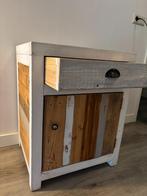 PRIJS VERLAAGD:Leuk degelijk kastje van oud hout–55x45x70 cm, Huis en Inrichting, Kasten | Overige, Ophalen, Zo goed als nieuw