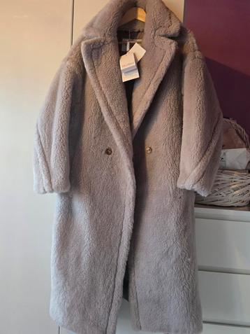 Teddy coat heel mooi nooit gedragen beschikbaar voor biedingen