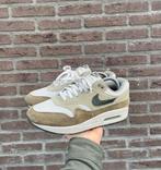 Nike Air Max 1 Medium Olive, Overige kleuren, Nike, Ophalen of Verzenden, Sneakers of Gympen