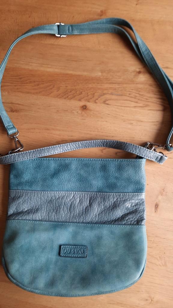 Casa di Nova Schoudertas Blauw, Sieraden, Tassen en Uiterlijk, Tassen | Damestassen, Gebruikt, Schoudertasje, Blauw, Ophalen of Verzenden