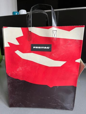 Freitag Miami Vice shopping bag nieuw rood zwart wit
