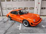 Porsche 911 (930) 3.0 Carrera 1977 Oranje Solido 1:18, Ophalen of Verzenden, Zo goed als nieuw, Auto, Solido