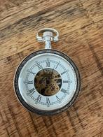 Oude opwind horloge werkt, Ophalen of Verzenden, Staal, Overige merken, 1960 of later