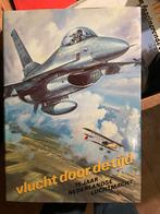 Vlucht door de tijd luchtmacht 75 jaar, Boek of Tijdschrift, Ophalen of Verzenden, Zo goed als nieuw