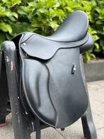 Wintec zadel 16,5” veelzijdigheid, Ophalen of Verzenden, Gebruikt, Overige soorten