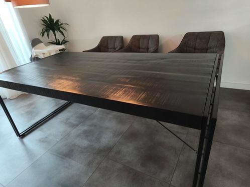 Zwarte Eettafel - Industrieel Design, Huis en Inrichting, Tafels | Eettafels, Gebruikt, 50 tot 100 cm, 150 tot 200 cm, Vijf personen of meer