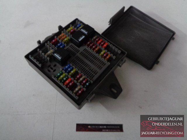 Zekering kast Jaguar X350 2W93-14A073-BE, Auto-onderdelen, Elektronica en Kabels, Jaguar, Gebruikt, Herkomst onderdeel bekend
