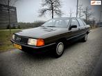 Audi 100 1.8 BELASTINGVRIJ, MET NIEUWE APK, Auto's, Audi, Voorwielaandrijving, Stof, Bruin, Handgeschakeld
