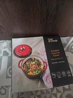 Gietijzeren pan nieuw rood, Gietijzer, Nieuw, Ophalen of Verzenden, Keramische plaat