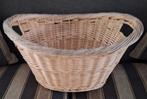 Nette rieten opbergmand. 60 cm lang   30 cm hoog., Huis en Inrichting, Woonaccessoires | Schalen en Manden, Ophalen, Gebruikt