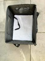 Autostoel auto mand voor honden. Opvouwbaar., Dieren en Toebehoren, Transportboxen, Ophalen, Gebruikt