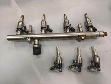 Brandstofrail VW Audi Seat Skoda  06K133317G / 06L906036C beschikbaar voor biedingen