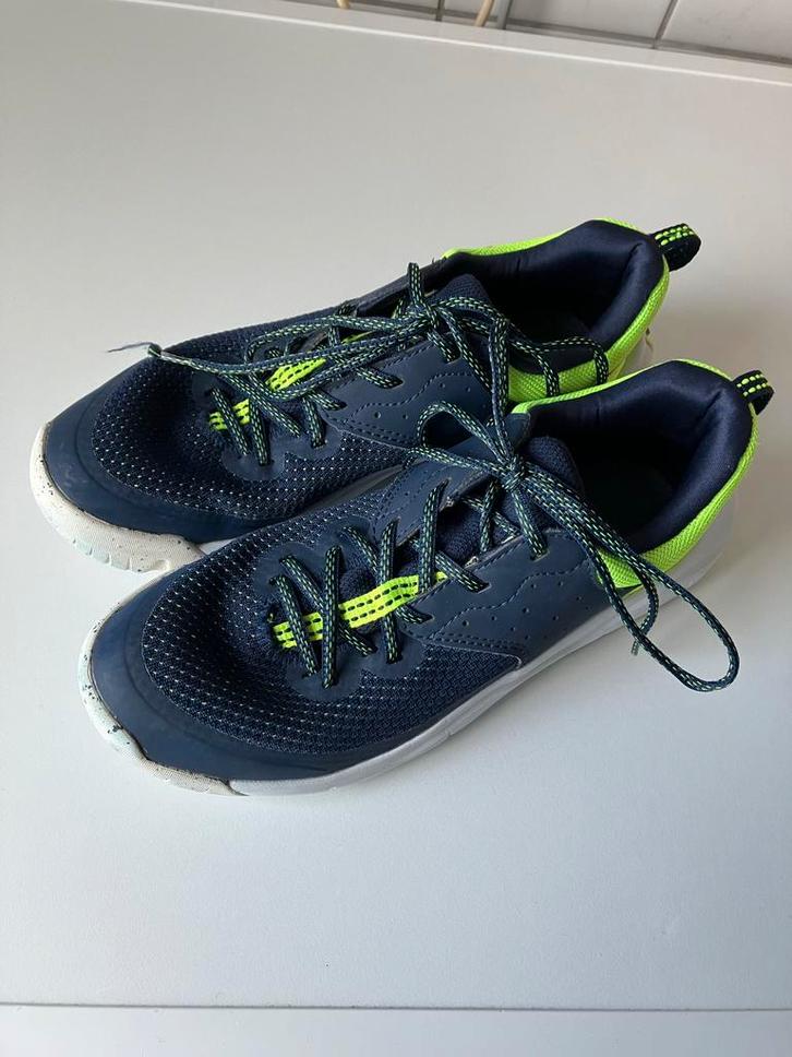 Decathlon Sportschoenen - Maat 39, Kleding | Dames, Schoenen, Zo goed als nieuw, Sportschoenen, Blauw, Ophalen of Verzenden