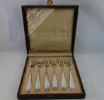 6 Zilveren Antieke Gebaksvorkjes in Etui - Zeeuws Zilver, Antiek en Kunst, Antiek | Bestek, Verzenden
