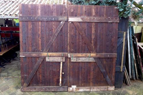 Mooie hoge dubbele schuur deuren, Doe-het-zelf en Verbouw, Deuren en Horren, Gebruikt, Buitendeur, 215 cm of meer, 120 cm of meer