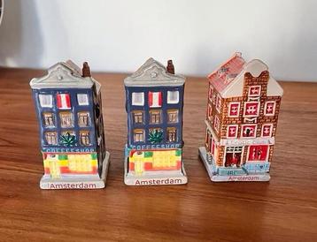 Holland Delft Blauw huisjes beschikbaar voor biedingen