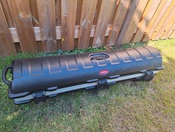 SKB statieven koffer gevuld met diverse statieven beschikbaar voor biedingen