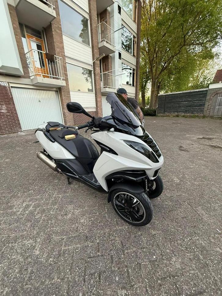 Peugeot Metropolis 500 - 2018 - Ascot Grey, Fietsen en Brommers, Snorfietsen en Snorscooters, Gebruikt, Peugeot, Benzine, Ophalen