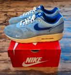 Nike Air Max 1 "Dirty Denim" Maat 44.5, Kleding | Heren, Schoenen, Blauw, Nike, Nieuw, Ophalen of Verzenden
