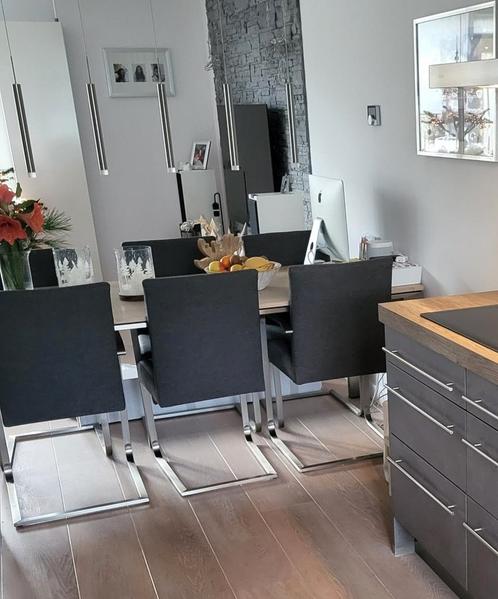 Licht eiken eettafel 200x100 met RVS poten en 6 stoelen, Huis en Inrichting, Complete eetkamers, Gebruikt, 6 tot 8 stoelen, Ophalen of Verzenden