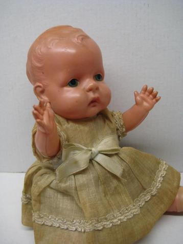 CELLULOID BABYPOPJE beschikbaar voor biedingen