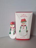 Hallmark Ornament Kiss the Cook 2018 Christmas mistletoe, Diversen, Kerst, Ophalen of Verzenden, Zo goed als nieuw