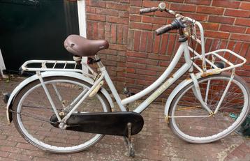 Cortina u4 omafiets fiets wit dames damesfiets transportrek beschikbaar voor biedingen