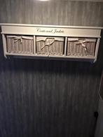 Mooie witte kapstok 3 mandjes ,7 haken, Huis en Inrichting, Woonaccessoires | Kapstokken, Wandkapstok, Ophalen of Verzenden, Zo goed als nieuw