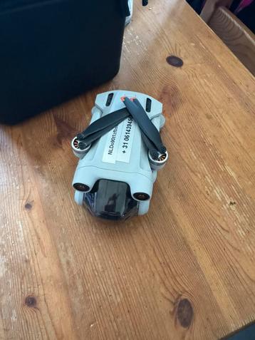 Dji mini 3 pro + smart rc + 4 batterijen beschikbaar voor biedingen