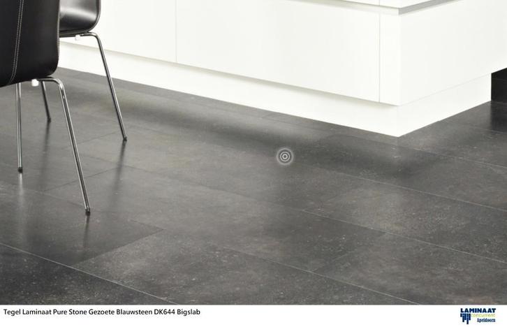 Tegel Laminaat Gezoete Blauwsteen 119cm lang X 39cm breed, Huis en Inrichting, Stoffering | Vloerbedekking, Nieuw, Laminaat, Grijs
