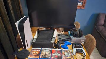 PS5 Disc Edition + Accessoires en Games - Zo goed als nieuw! beschikbaar voor biedingen