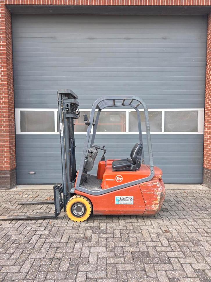 Heftruck BT CBE 1.5T Triplex Sideshift 5000 mm 2003, Zakelijke goederen, Machines en Bouw | Heftrucks en Intern transport, Heftruck
