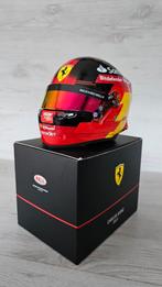 Carlos Sainz Scuderia Ferrari 2023 helm 1:2, Ophalen of Verzenden, Nieuw, Formule 1