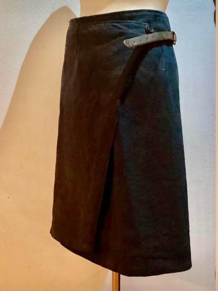 Linnen overslag/ leren riempje Rok Pauw mt 4 Blauw L 60cm, Kleding | Dames, Rokken, Zo goed als nieuw, Blauw, Knielengte, Ophalen of Verzenden
