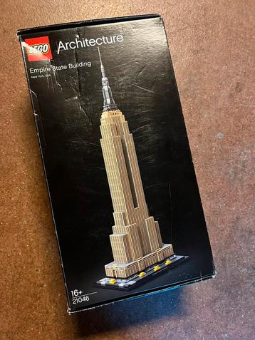 Empire State Building lego 21046 beschikbaar voor biedingen