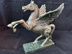 Pegasus 26 cm in gietijzer, Antiek en Kunst, Curiosa en Brocante, Ophalen of Verzenden