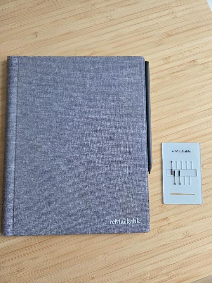 Remarkable 2, Marker Plus, Book Folio + extra tips, Computers en Software, Tekentablets, Zo goed als nieuw, Draadloos, Multi-touch