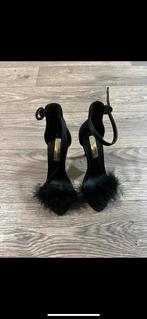 Zwarte hakjes maat 36 dames schoenen, Verzenden, Zo goed als nieuw, Zwart